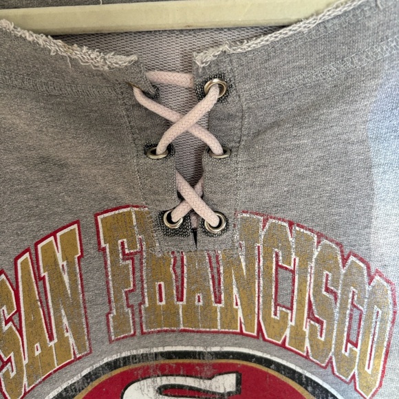 San Francisco 49ers sweatshirt - Picture 3 of 4